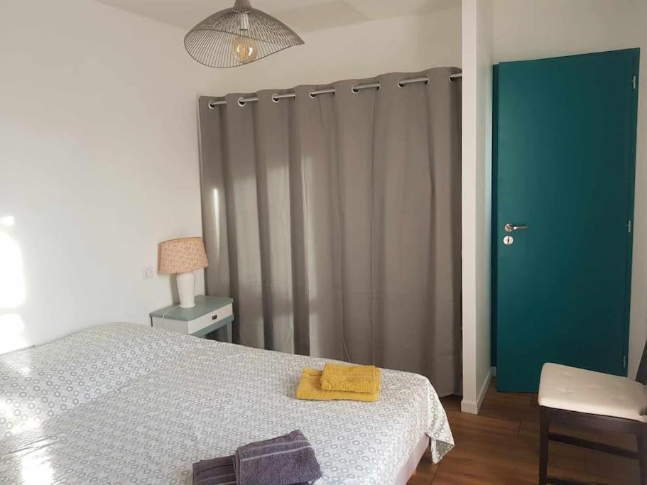 Notre Petite Maison La Rochelle  Extérieur photo