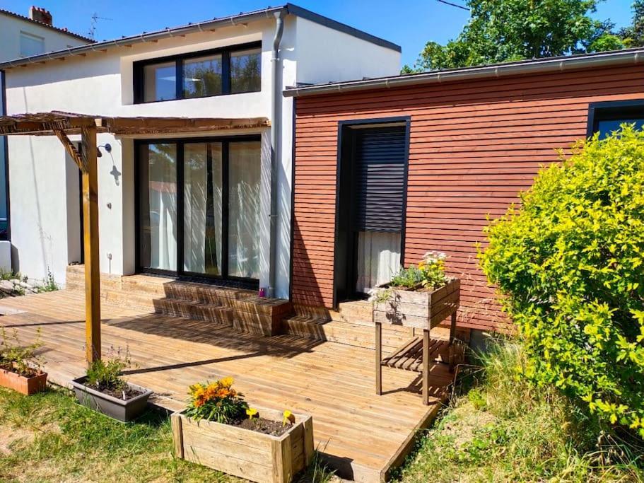 Notre Petite Maison La Rochelle  Extérieur photo