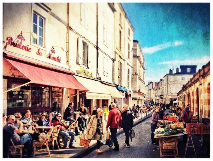 Notre Petite Maison La Rochelle  Extérieur photo